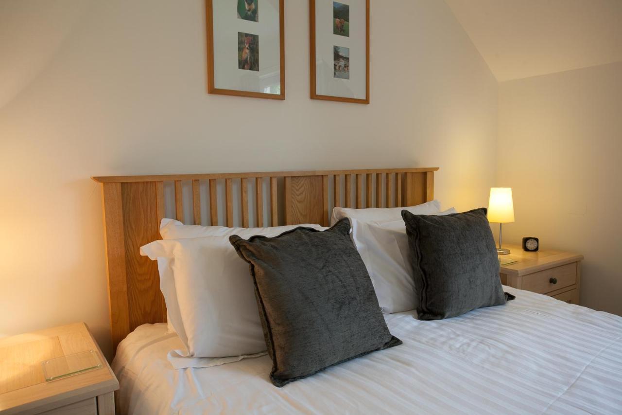 Loch Ness Abbey Cottages Форт-Огастус Екстер'єр фото