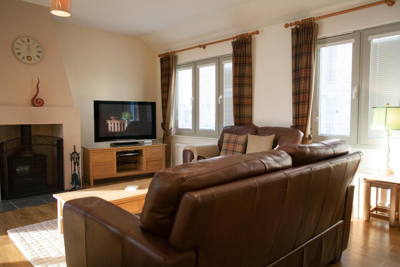 Loch Ness Abbey Cottages Форт-Огастус Екстер'єр фото