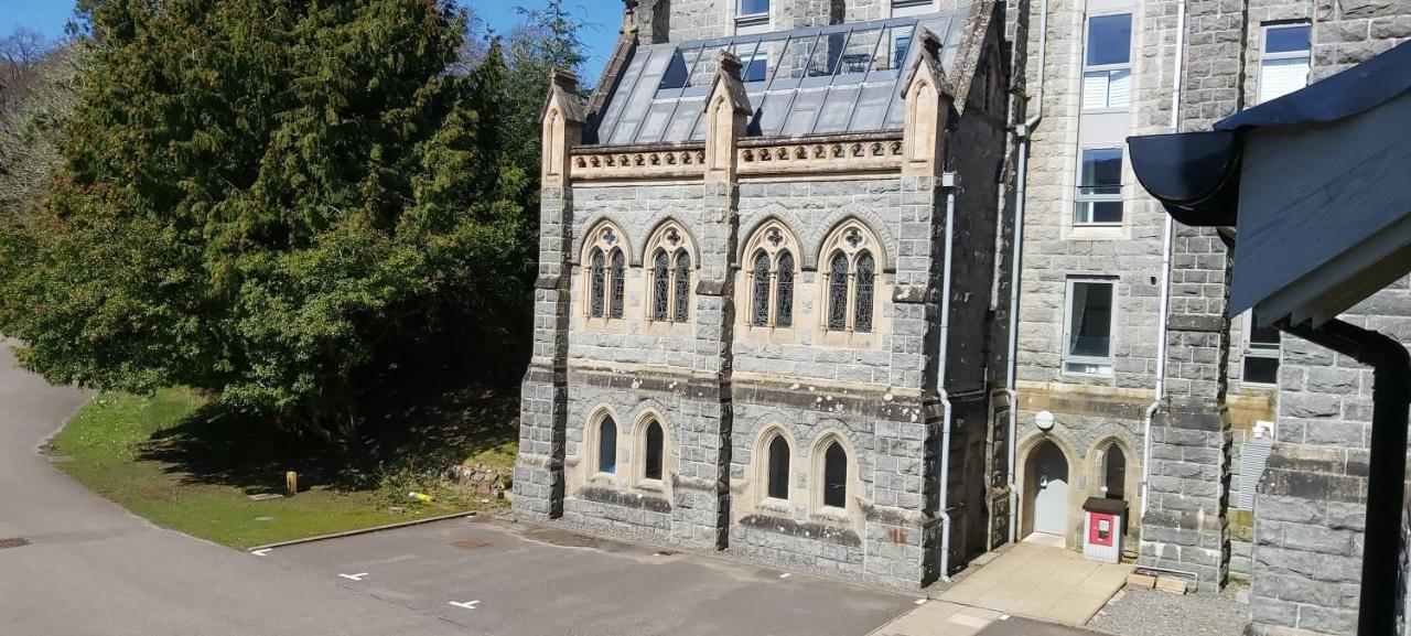 Loch Ness Abbey Cottages Форт-Огастус Екстер'єр фото